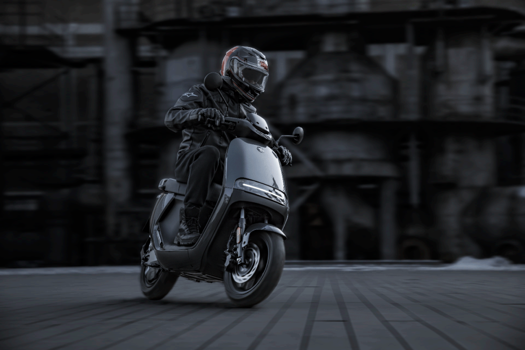 小米汽车如何提升驾驶的舒适感？_小米体感车怎么调速度_小米体感车