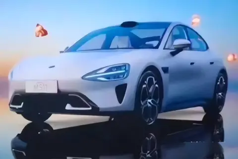 如何在转弯过程中保持小米汽车的稳定性?_gta5转弯最稳的车_名图这车稳定性如何