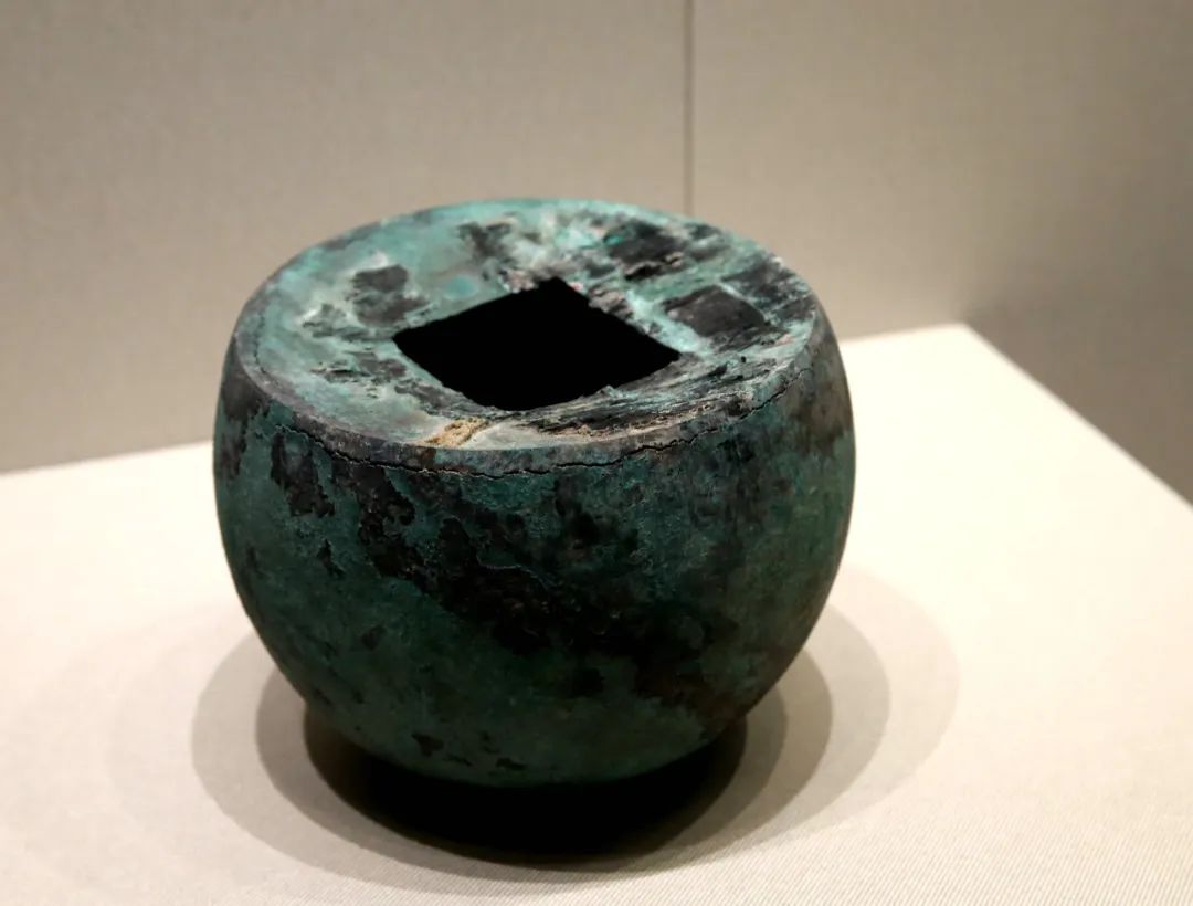 秦王嬴政的历史遗产与影响_嬴政的继承者_嬴政的遗嘱