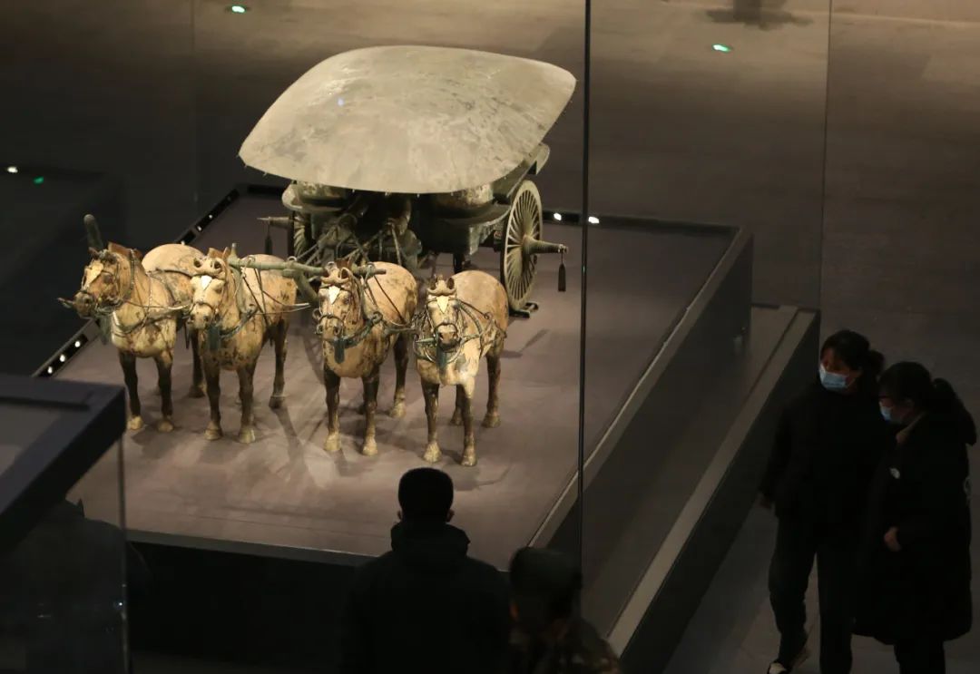 秦王嬴政的历史遗产与影响_嬴政的继承者_嬴政的遗嘱