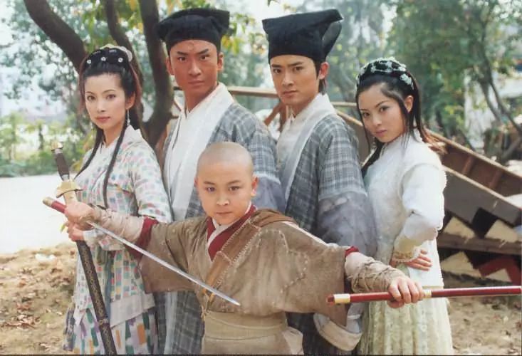 私奴生活_简爱的情感发展历程_金巧巧的私生活与情感历程