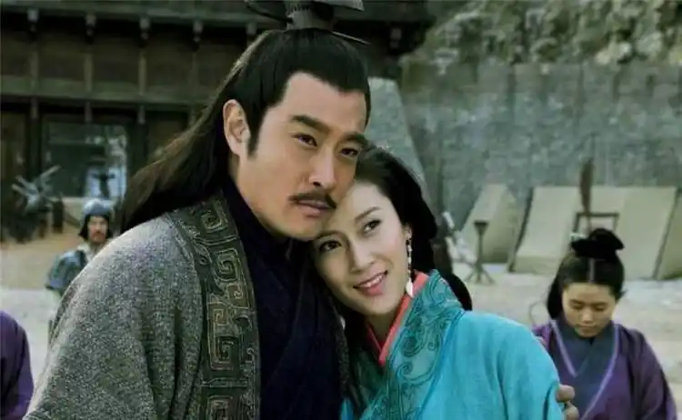 孙权周瑜忠诚支持刘备吗_周瑜的忠诚与对孙权的支持_孙权周瑜忠诚支持曹操吗