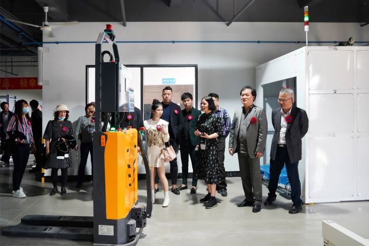 随时随地享受智能生活的乐趣 49.智慧家居，为您的生活带来改变_家居生活平台_生活家居家