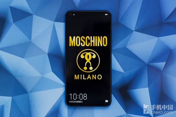 评测荣耀的拍照效果：从镜头到成像_荣耀手机镜头往后翻的是哪一款_荣耀手机的镜头是什么的