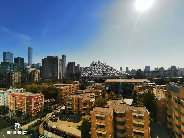 评测荣耀的拍照效果：从镜头到成像_荣耀的镜头_荣耀手机的镜头是什么的