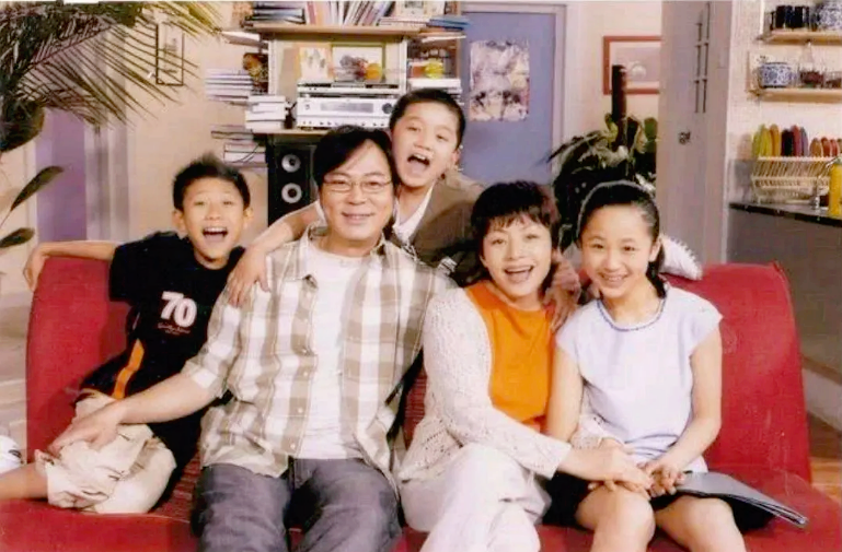 杨紫（Yang Zi） - 以《香蜜沉沉烬如霜》和《战长沙》而受到喜爱。_杨紫沉香蜜蜜烬如霜宣传_电视剧沉蜜香香