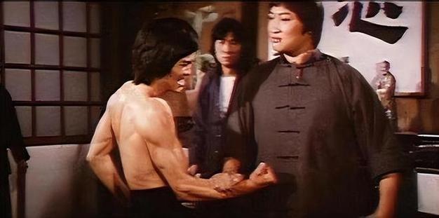 洪金宝文艺片_播放洪金宝的歌_洪金宝的经典影视音乐与氛围