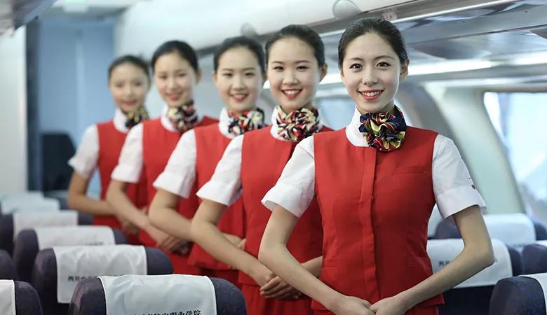 无人机表演设备多少钱_表演用的无人机是什么牌子_无人机表演中使用的常见软件与工具