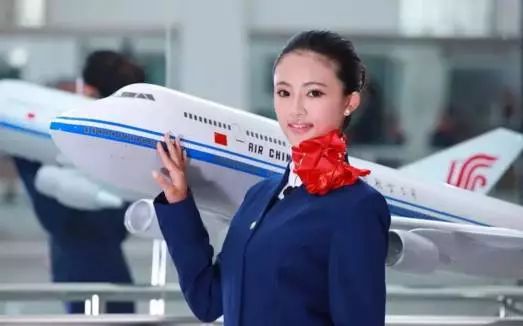 无人机表演设备多少钱_无人机表演中使用的常见软件与工具_表演用的无人机是什么牌子