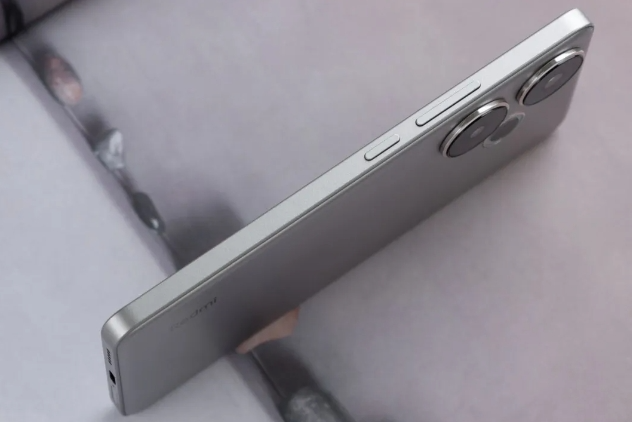 小米性价追求手机用户选择哪个_追求性价比：用户为何选择小米手机？_小米追求极致性价比