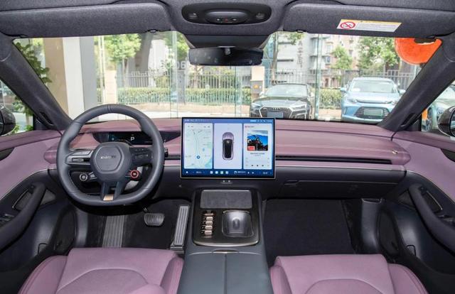 年轻人买得起的“法拉利”？小米YU7官图发布，小米首款SUV-有驾