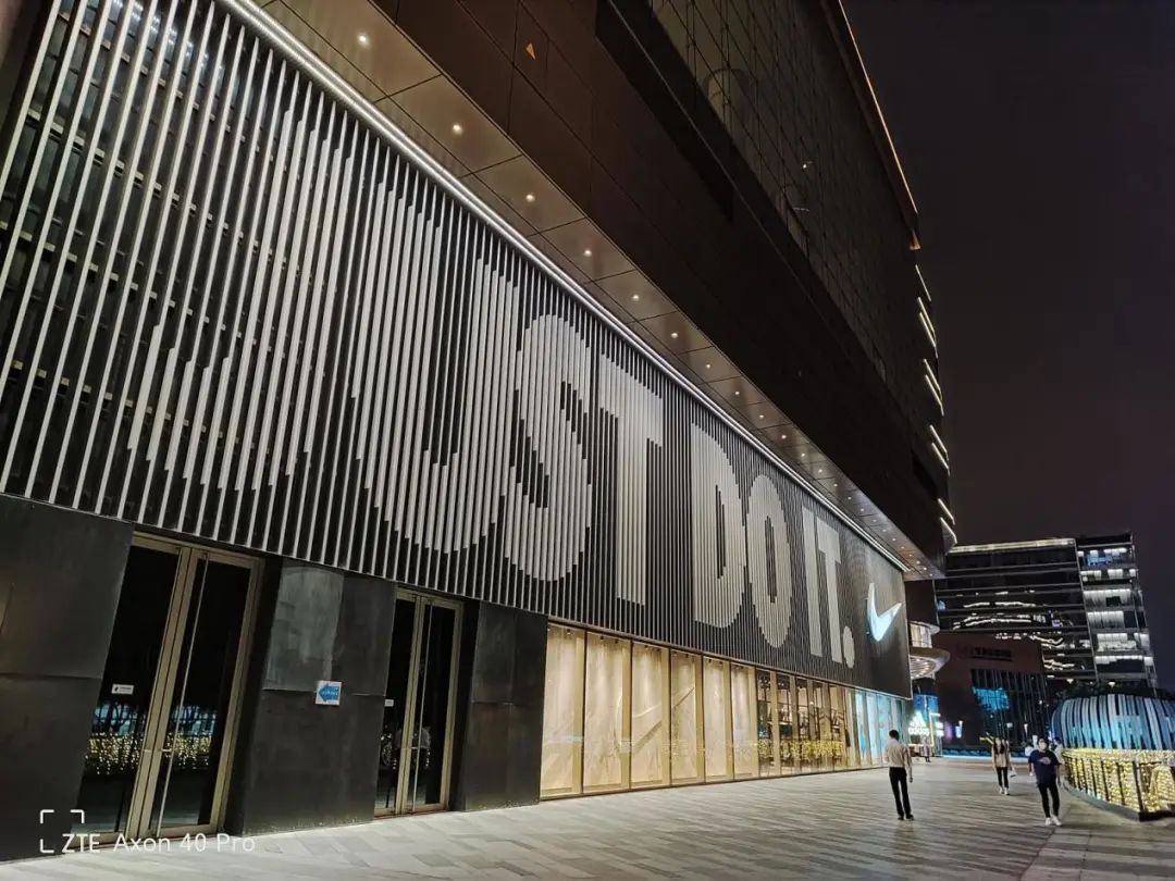 中兴2021手机评测_中兴手机的游戏性能与流畅度评测_中兴手机性能如何