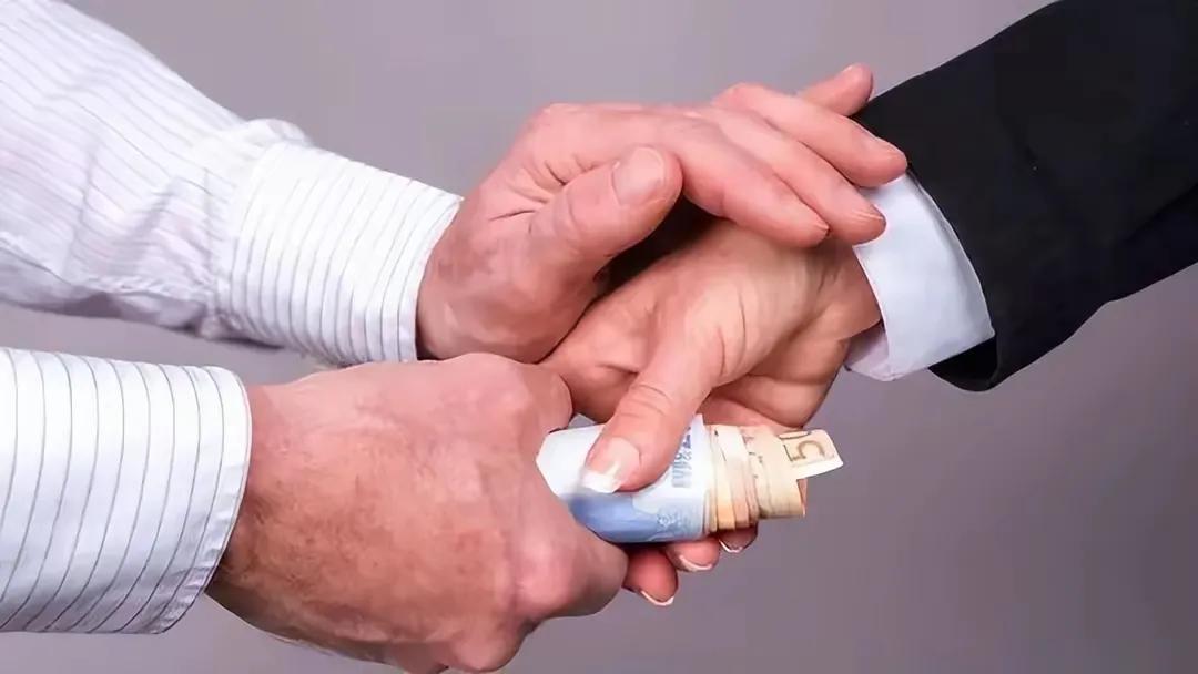 加密货币应用场景_加密货币实际应用_研究加密货币在财务管理中的应用：个人理财的新选择与工具