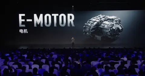 小米造车加速_小米增速_续航与加速的对比：小米汽车的实力体现