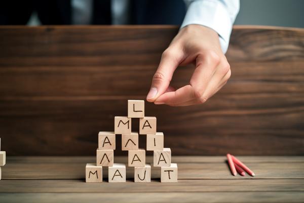 探究置换交易：实现资产优化配置的策略与实践图1