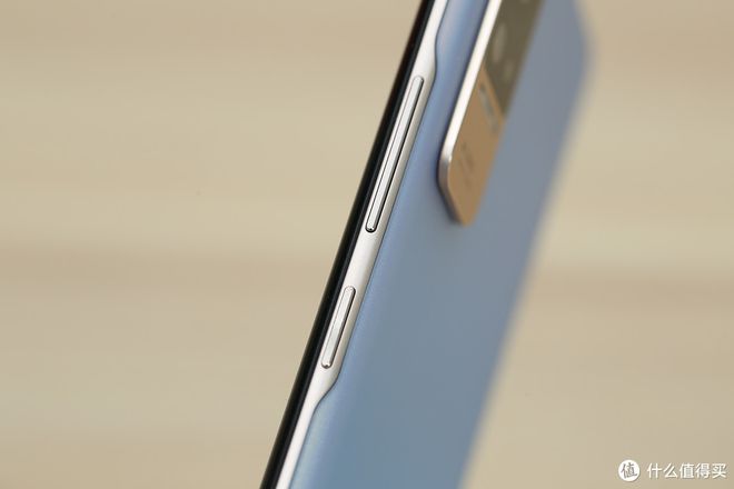 小米性价追求手机用户选择哪个_小米追求性价比_追求性价比：用户为何选择小米手机？