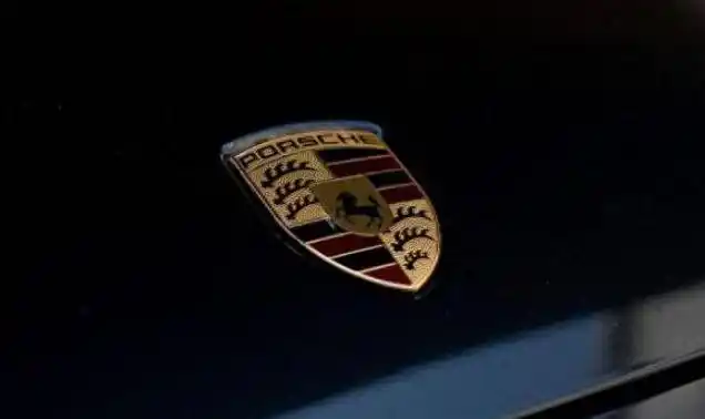 小米进军汽车行业优势_小米汽车的创新研发与质量成就_小米整车研发