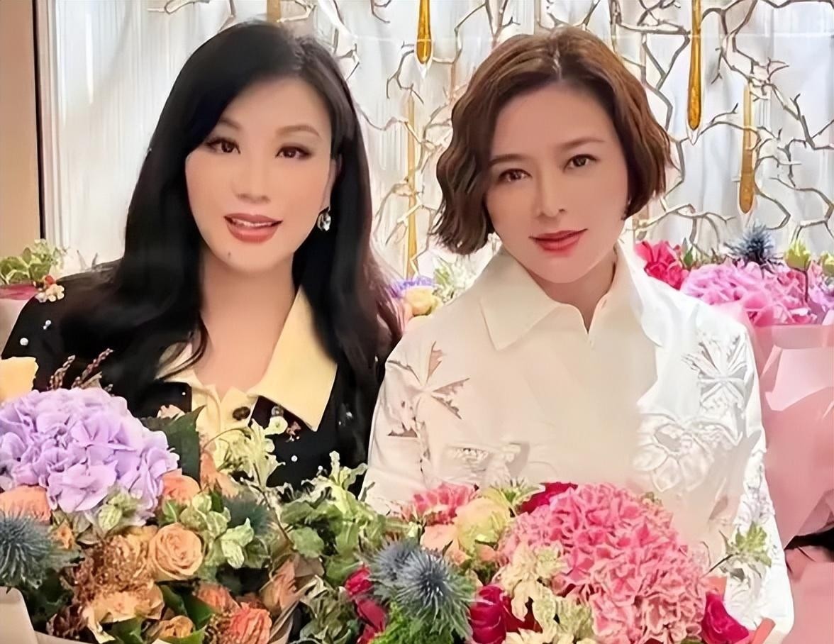 关之琳参加活动_关之琳活动_关之琳与社会活动的参与