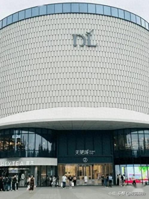 深得顾客信赖_信赖和尊重_胖东来：打造顾客尊重与信赖的品牌形象