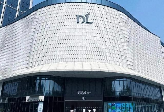 深得顾客信赖_胖东来：打造顾客尊重与信赖的品牌形象_顾客的信赖宣传