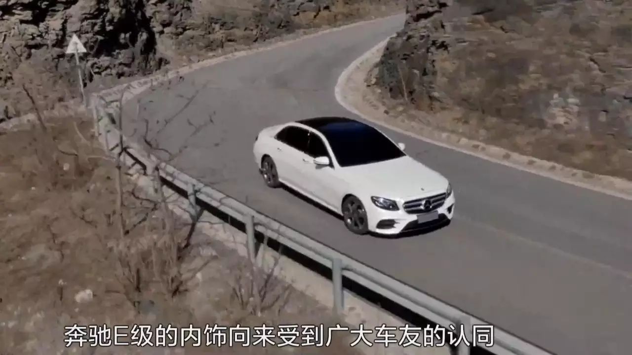 劳斯莱斯车内功能介绍_劳斯莱斯内饰功能_劳斯莱斯的车内氛围灯光系统