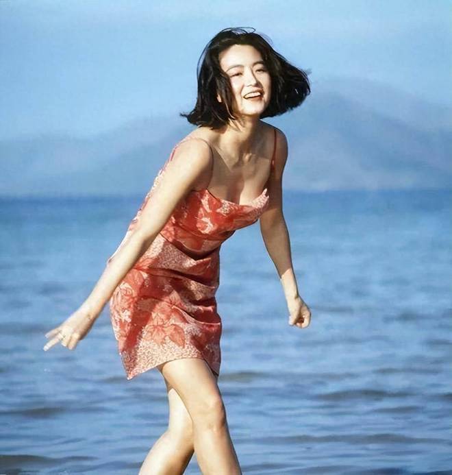 林青霞的影响力与社会责任_林青霞的影响力与社会责任_林青霞的影响力与社会责任